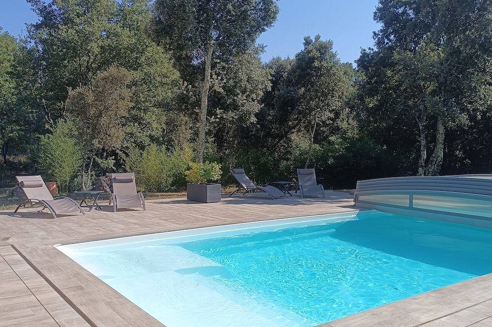 Apartamento entero, Nid des Hirondelles - Furnished apartment with all comforts in a quiet location - Air conditioning Swimming pool Jacuzzi in Saint-Martin-de-Londres, Región de Lodève