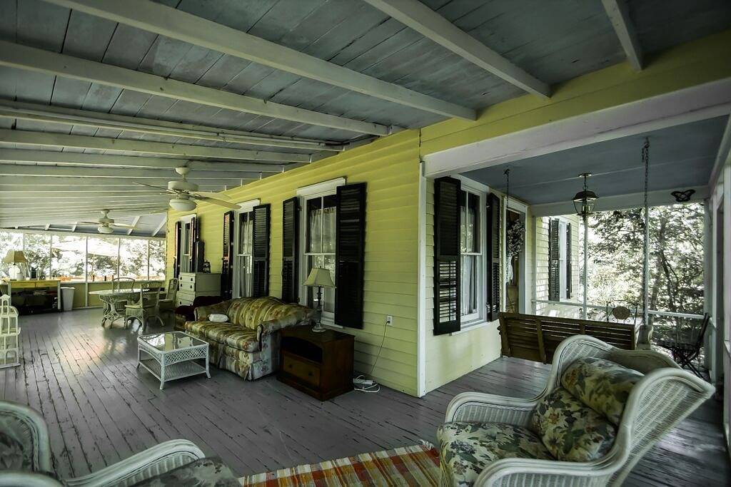 Gemütliches Cottage mit Gästehaus, Pavillon und Terrasse in St. Tammany Parish