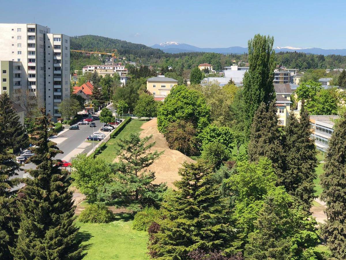 Penthouse Apartment Nepal in Klagenfurt am Wörthersee, Klagenfurt-Villach