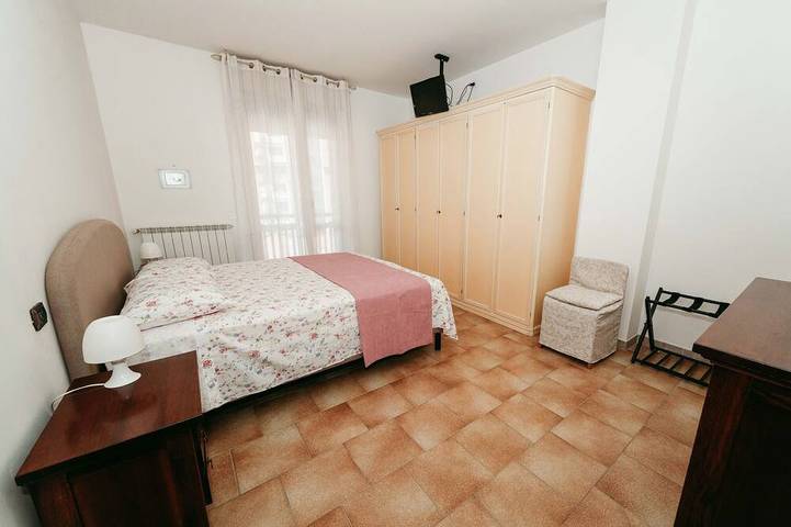 Appartement entier, (free Wi-Fi, Parking, Smart Tv, Air-Conditioning) in Terni, Province de Terni