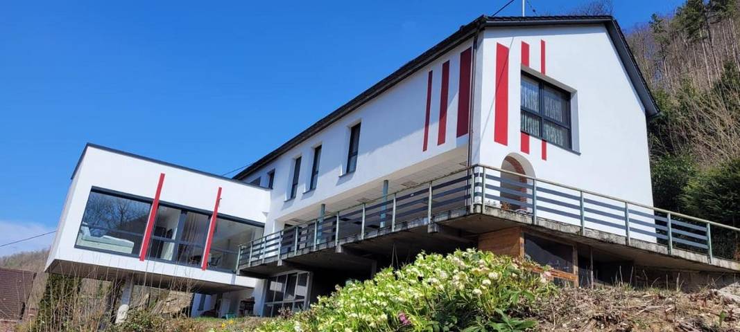 Ferienwohnung für 2 Personen, mit Terrasse und Garten sowie Ausblick