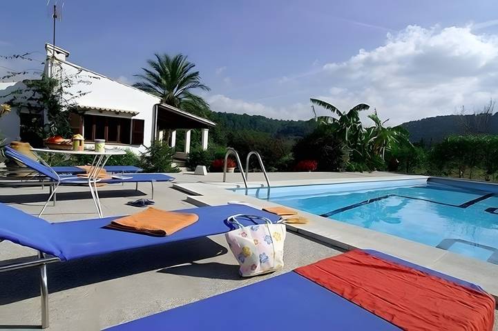 Villa for 6 people, with garden - 1