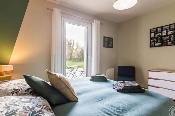 Gîte pour 6 personnes, avec jardin à Lessay - 3