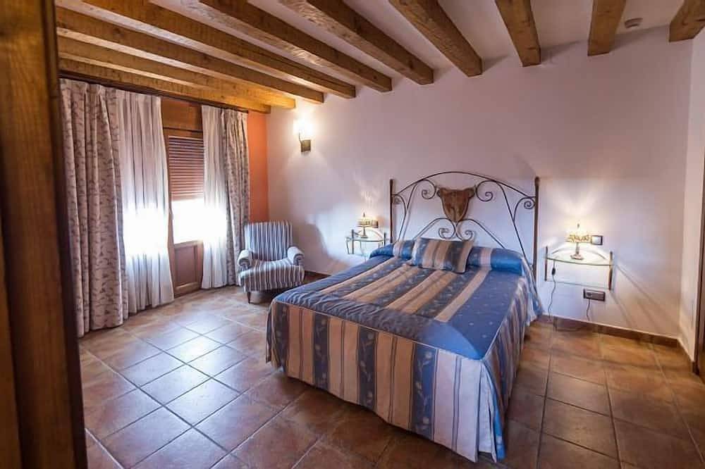 Casa rural (alquiler íntegro) Las Praderas para 10 personas in Prádena, Provincia de Segovia