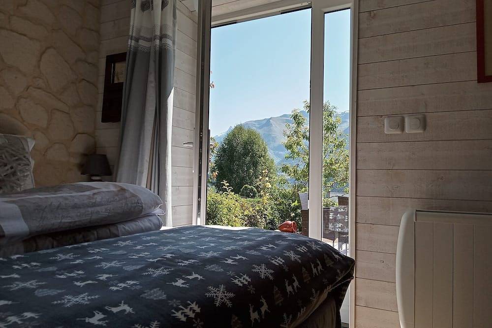 Chambre Harmonie Chalet Harmonie Auris En Oisans in Auris, Parc national des Écrins