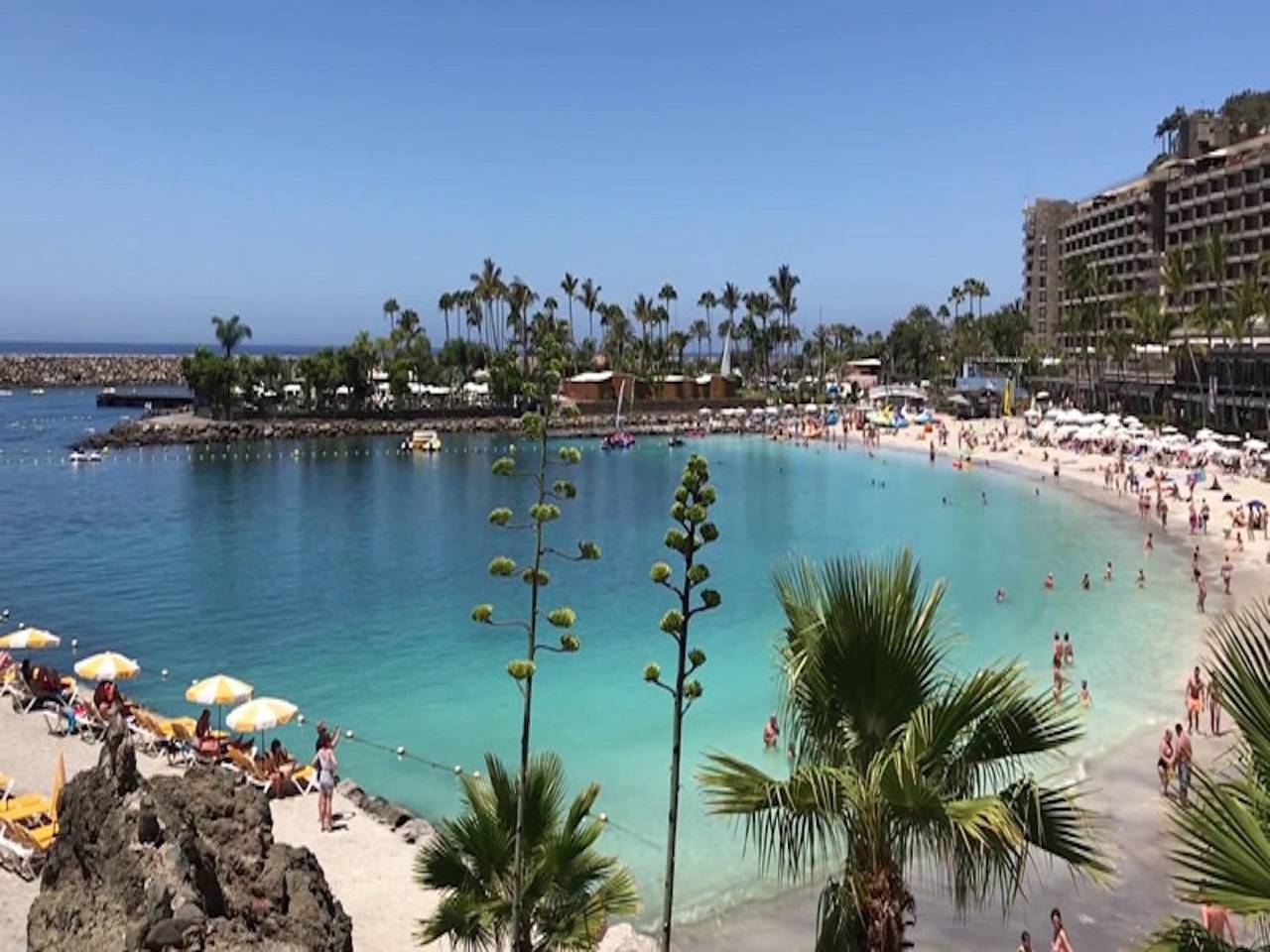 Entire apartment, Duplex • Walk to Anfi Beach • 3 Pools • Large Terrace in Playa de Anfi, Mogán