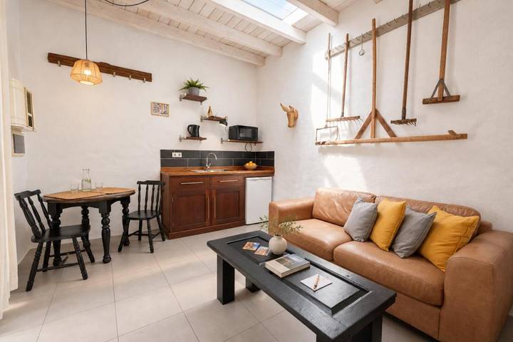 Casa rural para 2 personas, con Terraza además de Jardín y Piscina en Soo - 2