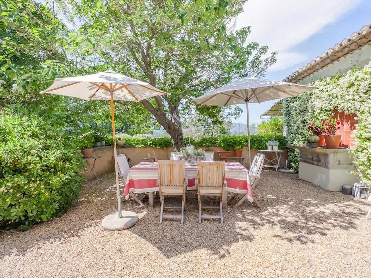 Appartement entier, Villa paisible dans le Luberon in Beaumettes, Parc naturel régional du Luberon