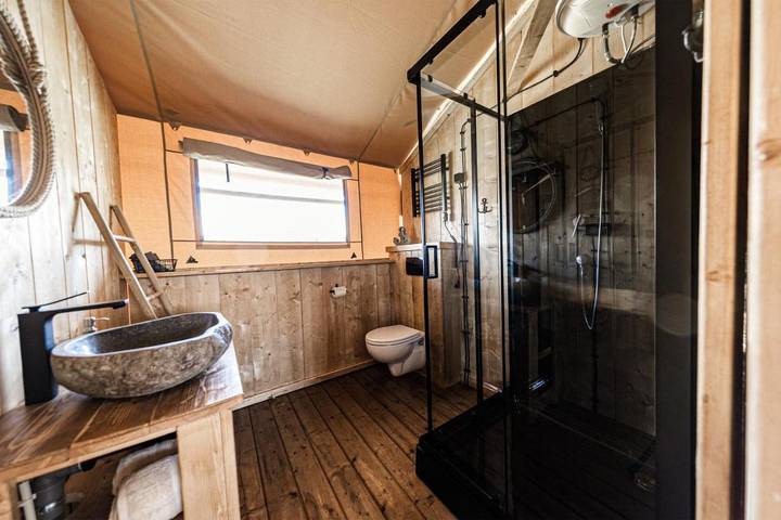 Camping für 6 Personen, mit Ausblick und Garten sowie Pool und Sauna, mit Haustier in Ermland-Masuren - 2