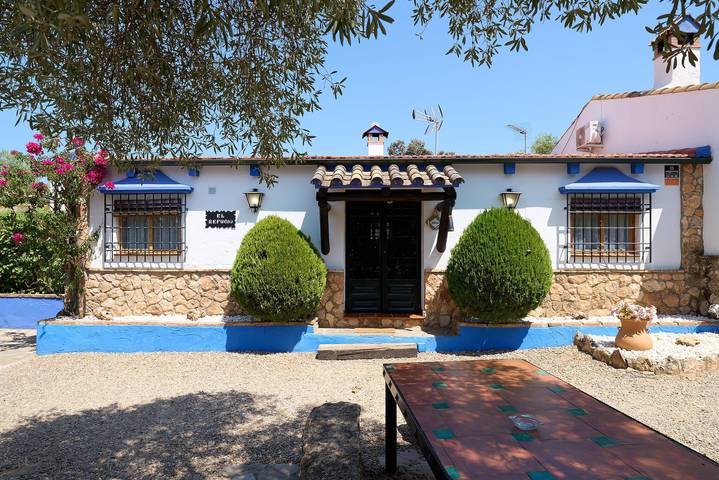 Casa rural para 4 personas, con Jardín además de Piscina para niños y Vistas al lago en Sierra Morena - 3