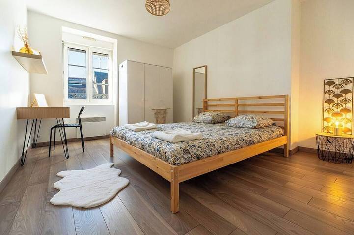Ganze Wohnung, Charming Bright Duplex in Angers, Angers und Umgebung
