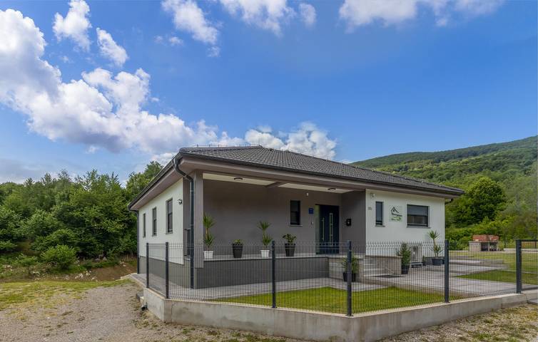 Charmante 2-Zimmer-Wohnung mit Terrasse und Whirlpool in der Nähe des Flusses Korana in Karlovac und Umgebung