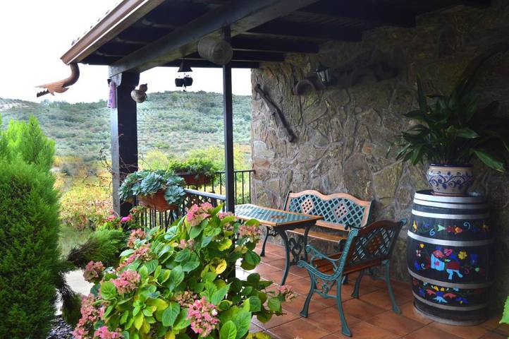 Casa rural para 6 personas, con Balcón y Terraza además de Jardín y Piscina en Molinillo - 2