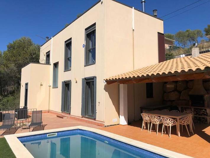 Chalet para 8 personas, con jardín y balcón además de piscina y vistas en Garraf - 3