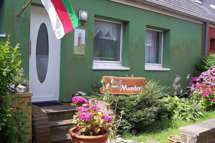 Ferielejlighed for 5 personer, med have og terrasse - 1