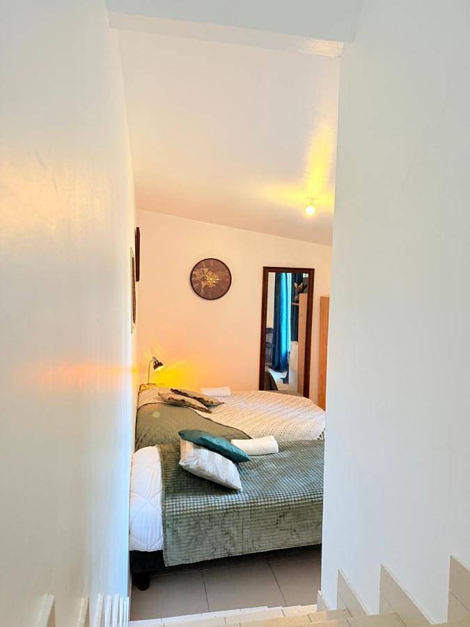 Gîte pour 3 personnes, avec terrasse et jardin à Livry-Gargan - 2