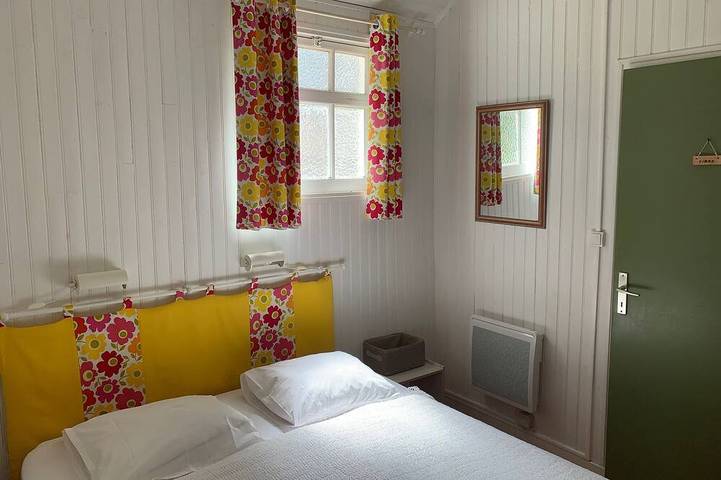 Gîte pour 6 personnes, avec jardin dans Lac d'Aureilhan - 4