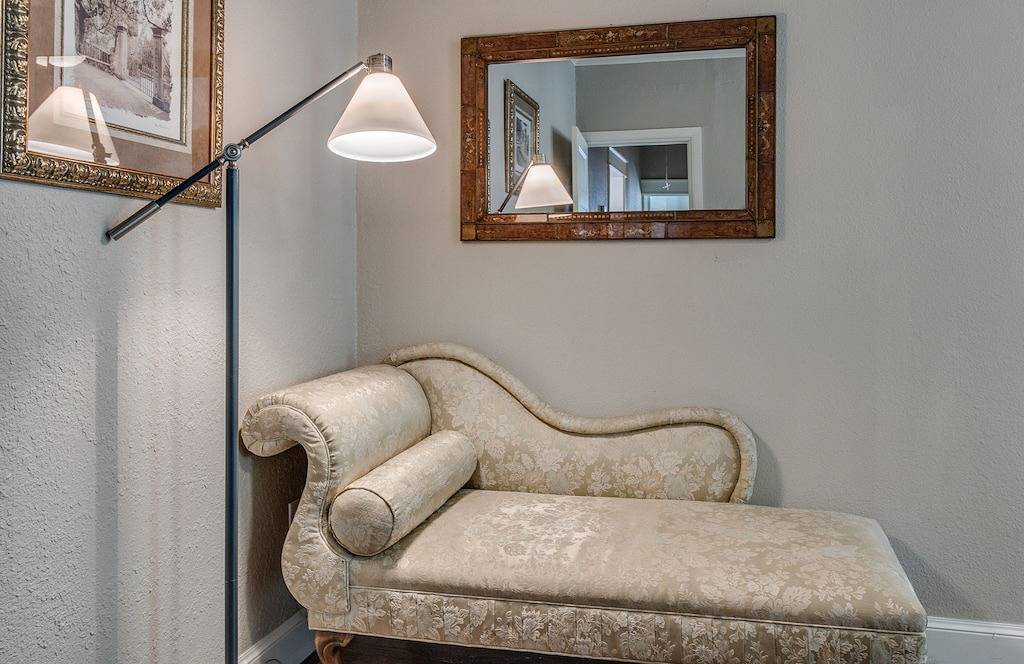 Best location in heart of Okc! Willow Tree Retreat in Oklahoma City, Oklahoma County