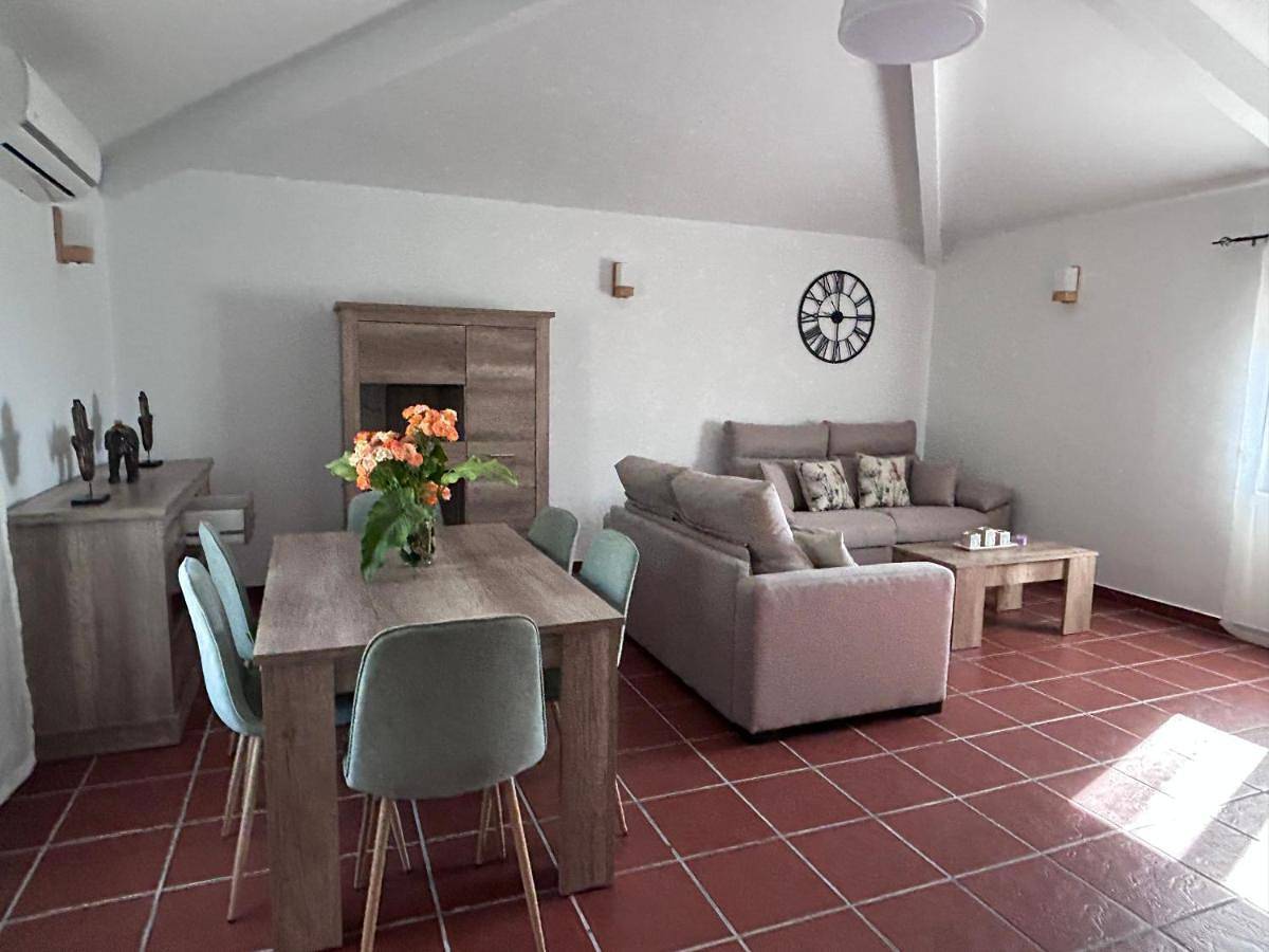 Apartamento entero, Two-Bedroom Apartment in Losar de la Vera, Provincia de Cáceres