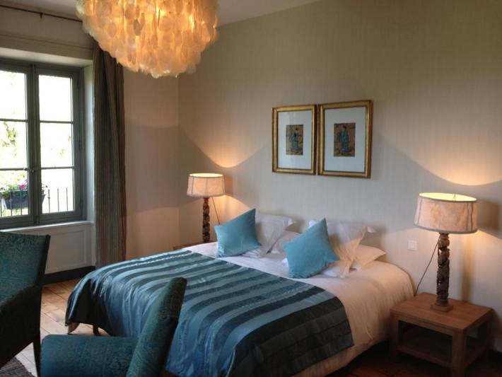 Chambre d’hôte pour 3 personnes, avec Terrasse ainsi que Jardin et Vue