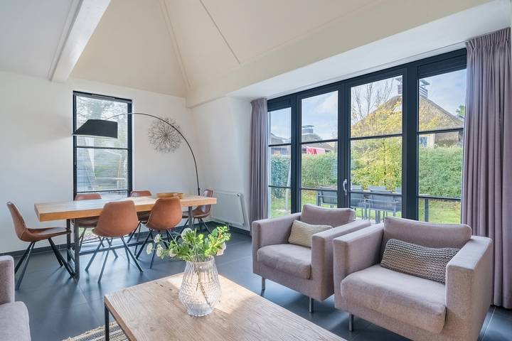 Bungalow für 6 Personen, mit Balkon/Terrasse und Terrasse sowie Sauna in Schoorl - 4