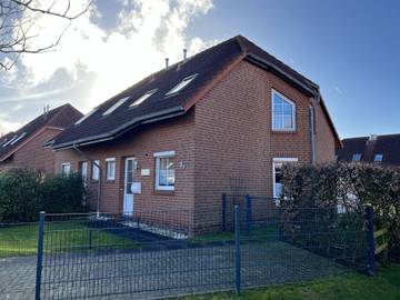 Ferienhaus für 4 Personen, mit Terrasse und Garten in Norddeich