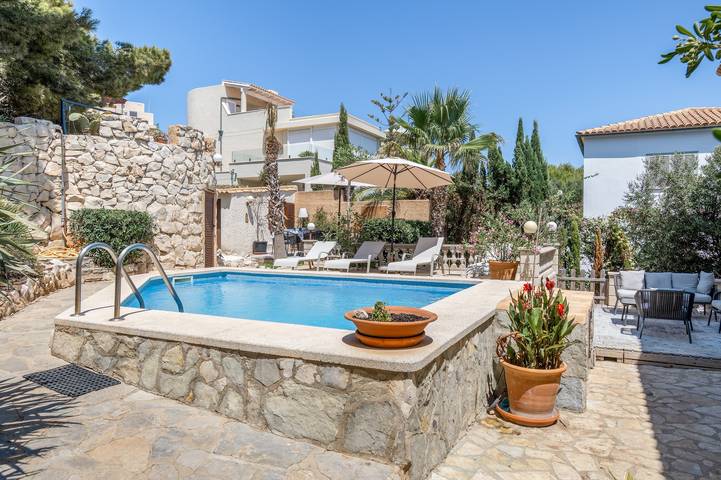 Villa für 6 Personen, mit Garten - 1