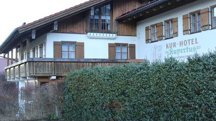 Ferienwohnung für 2 Personen, mit Terrasse und Sauna sowie Garten in Bayerisch Gmain