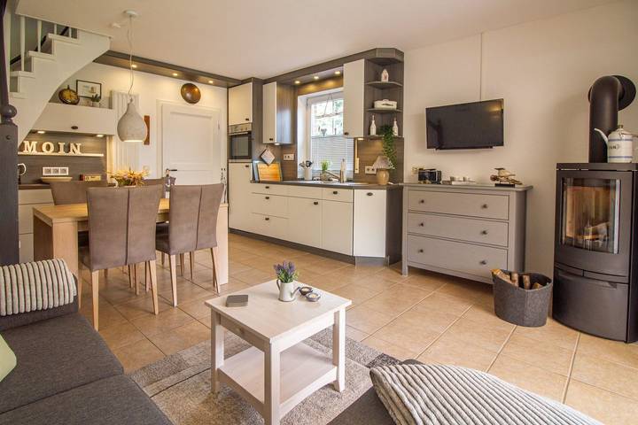 Ferienhaus für 3 Personen, mit Terrasse und Garten in Krummhörn loquard (Nordsee)