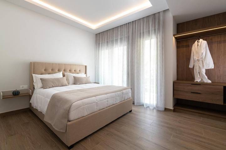 Ferienhaus für 4 Personen, mit Pool und Ausblick sowie Garten, kinderfreundlich in Rhodos Stadt - 2