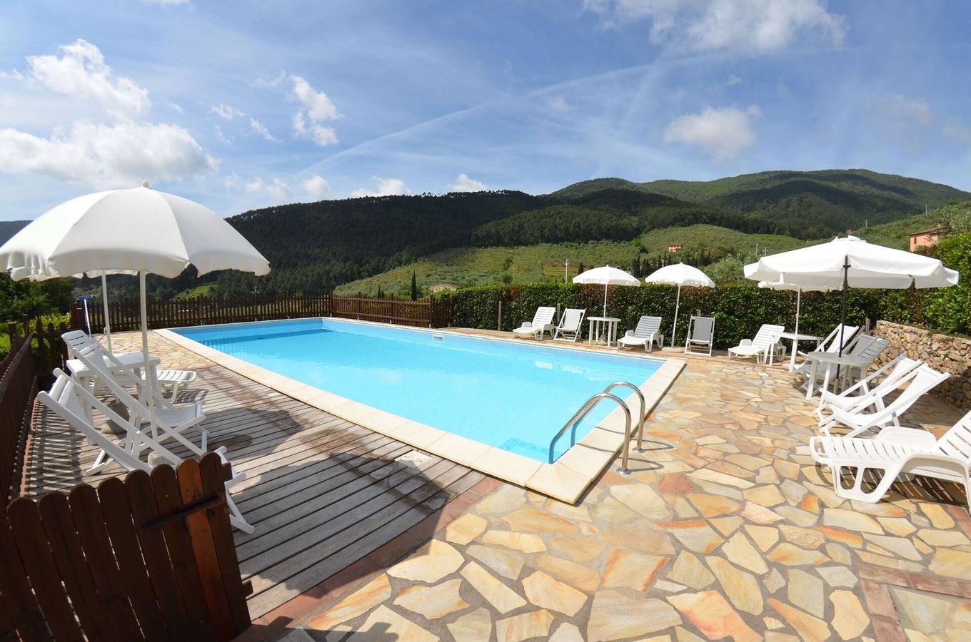Bauernhaus für 8 Personen mit Terrasse in Buti, Pisa Provinz
