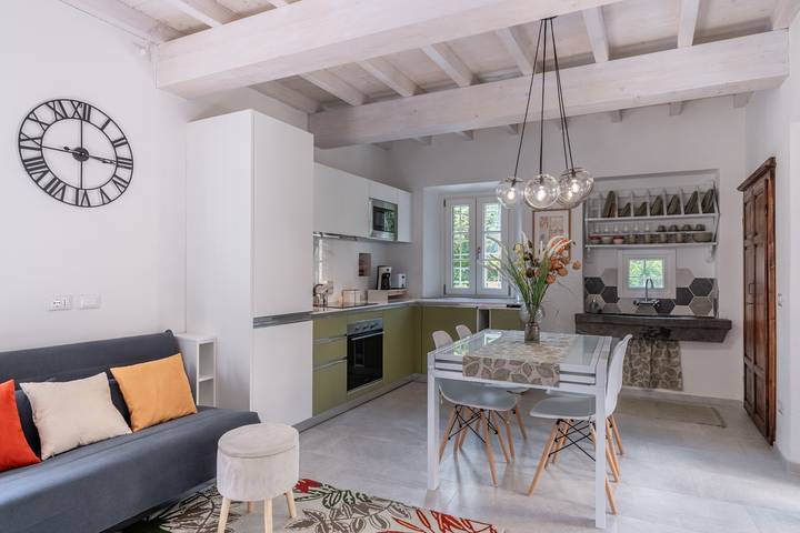 Charming Tuscan Stone House - Near Lucca in Pescaglia, Italian Riviera