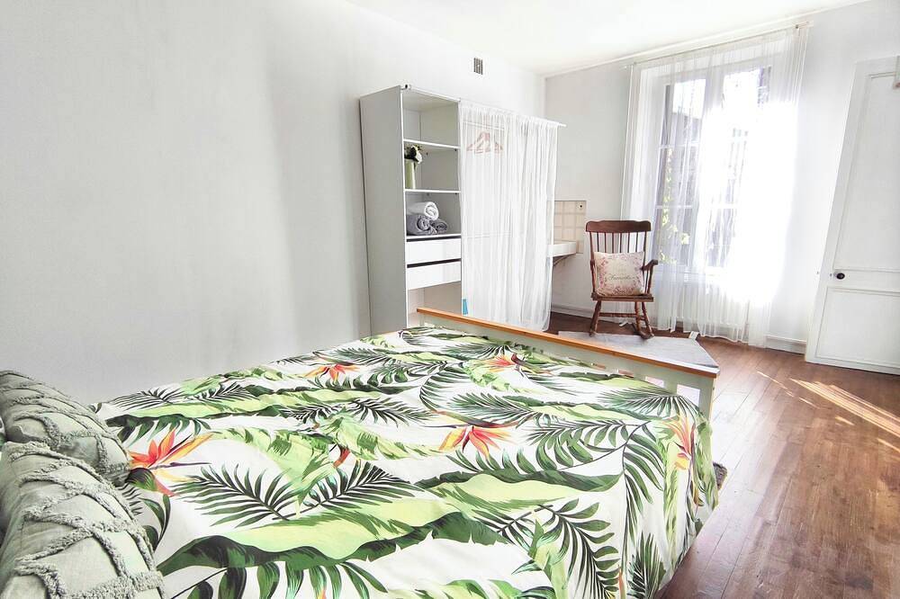 Ganze Wohnung, Apartment 1 a lovely 1 bed flat with garden and parking. in Le Dorat, Bellac und Umgebung