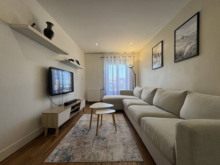 Maison de vacances pour 10 personnes, avec jardin ainsi que terrasse et piscine, adapté aux familles - 1