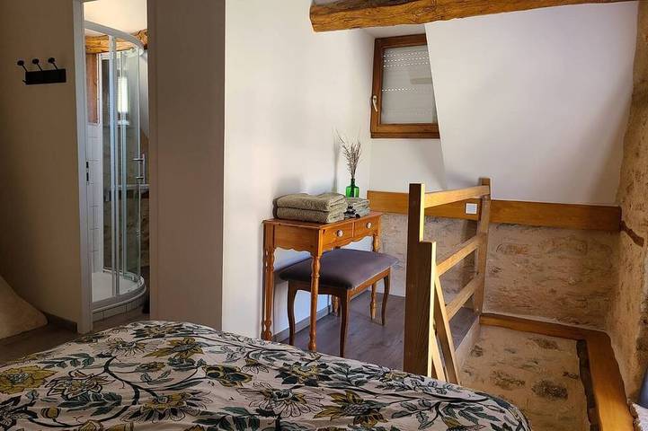 Location de vacances pour 2 personnes, avec piscine à Saint-Jean-de-Laur - 4