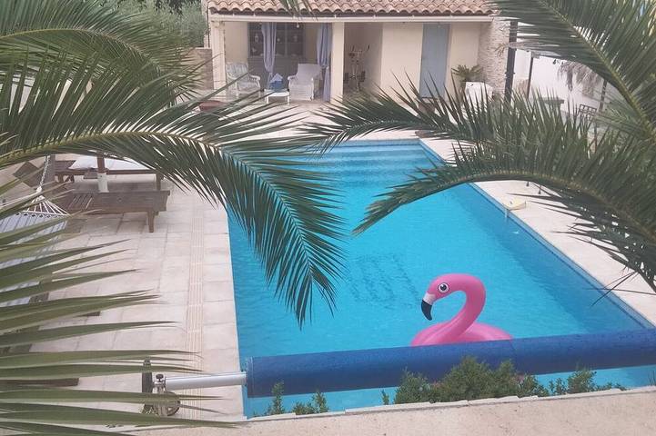 Location de vacances pour 3 personnes à Saint-Saturnin-lès-Avignon