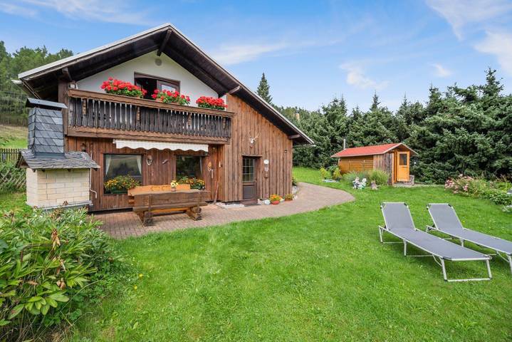 Ferienhaus für 4 Personen, mit Terrasse und Garten, mit Haustier in Ostthüringen