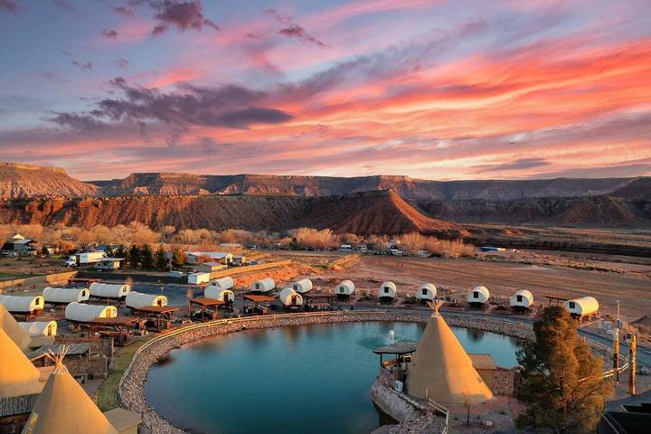 Lodge for 6 people, with pool and hot tub in Utah