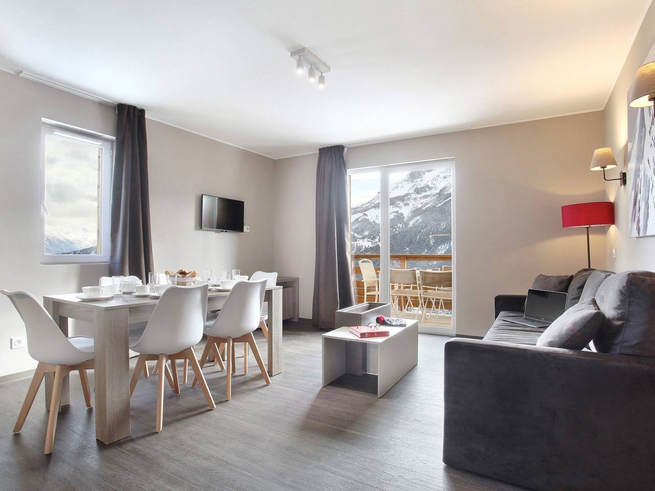 Chalet in Praroustan mit Bergblick in Pra-Loup, Uvernet-Fours