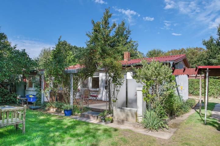 Casa de férias em Ahrenshoop com terraço, jardim privado e Wi-Fi in Niehagen, Ahrenshoop