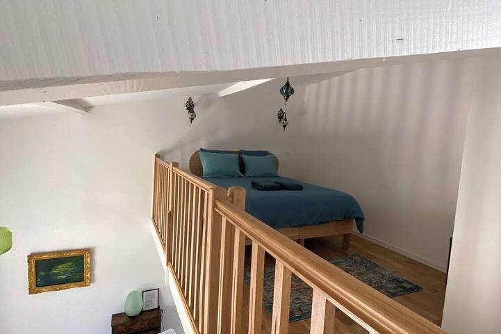 Location de vacances pour 4 personnes, avec jardin ainsi que piscine et terrasse à Saint-Just-Luzac - 2