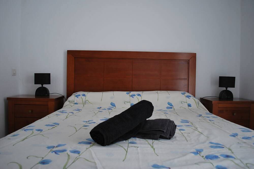 Appartement entier, Appart 6 Pers 3Chambres Jardin Et Piscine Chauffee in Saillagouse, Parc naturel régional des Pyrénées catalanes