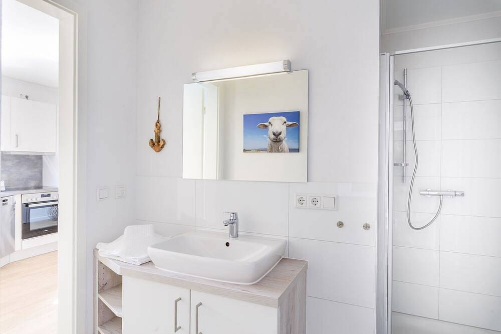 Ganze Wohnung, Ferienwohnung/App. für 3 Gäste mit 40m² in Husum in Husum Hafen, Husum