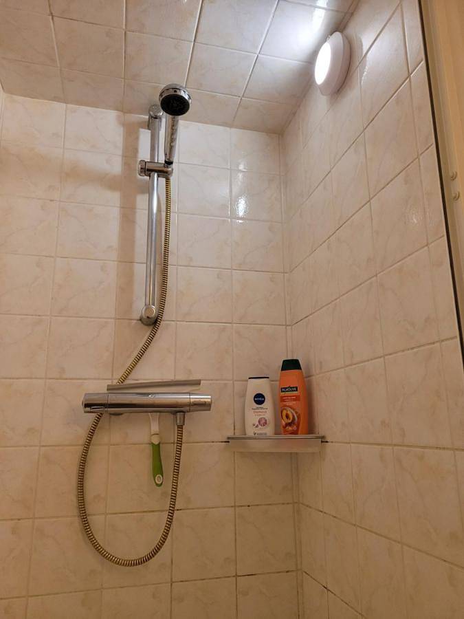 Appartement de vacances entier, Double Room with Private Bathroom in Cestas, Région de Bordeaux