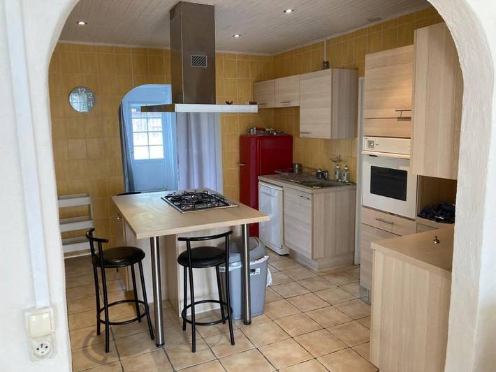 Location de vacances pour 7 personnes, avec piscine et terrasse, animaux acceptés à Lévignacq - 3