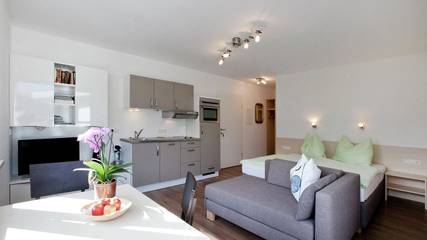 Appartement voor 3 Personen in Kaprun, Pinzgau, Afbeelding 1