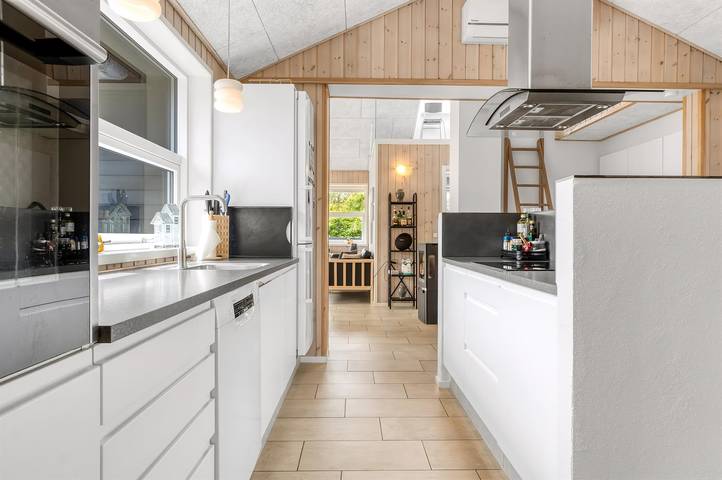 Ferienhaus für 8 Personen, mit Terrasse und Sauna sowie Whirlpool in Nørlev Strand - 4