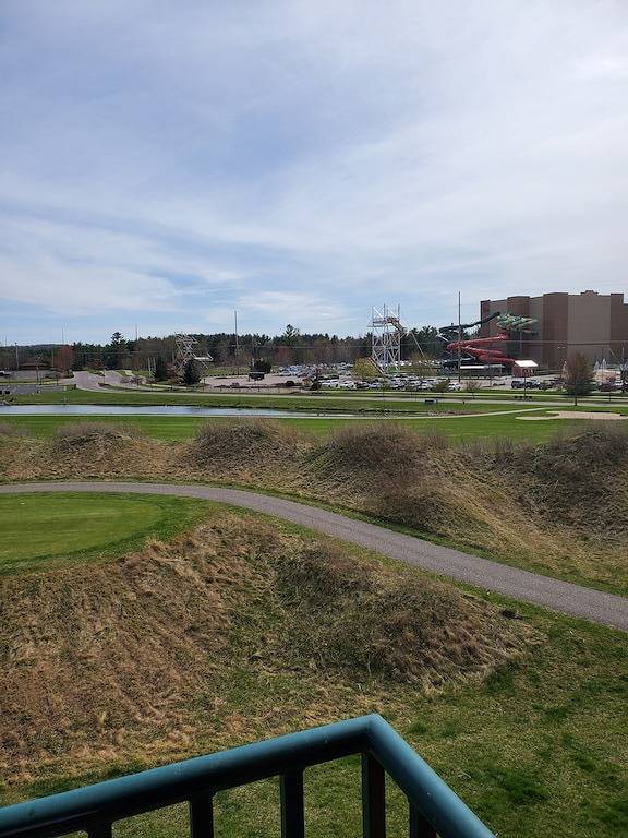 1-bedroom guestroom in a resort - short walk to Chula Vista Waterparks in Wisconsin Dells, Adams County (WI)