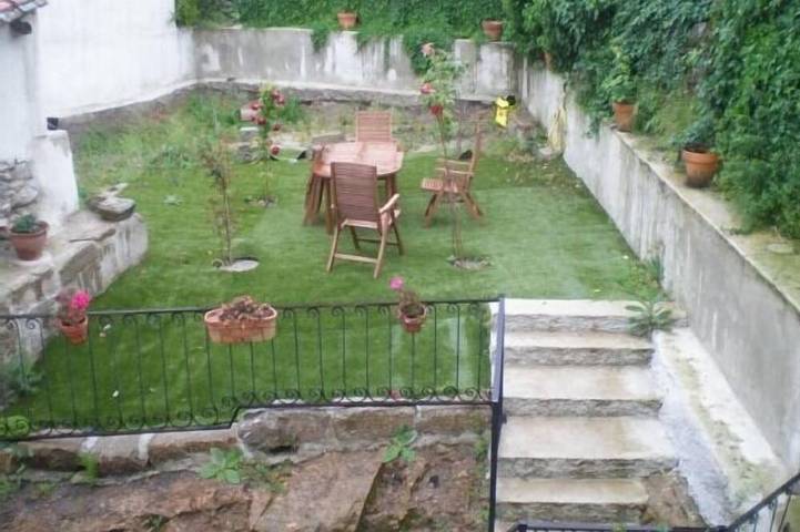 Apartamento para 2 personas, con jardín en Jarandilla de la Vera