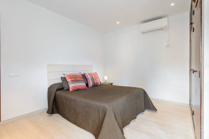 Ferienhaus für 8 Personen, mit Garten in St Llorenc de Balafia - 3